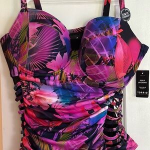 ****SOLD**** NWT! Torrid 1pc Bathing Suit SZ 2